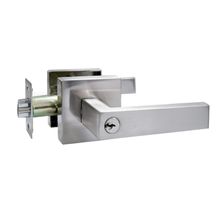 Cerradura manija Bari satín baño YALE