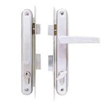 Cerradura de embutir satinada E35 clásica US26D exterior YALE